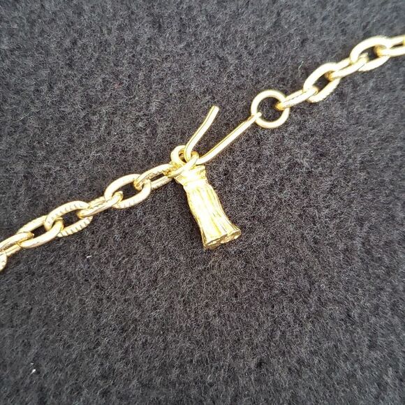 NWT Very Cool Silver Gold 22" Moose Pendant Swinging Necklace - Picture 7 of 8